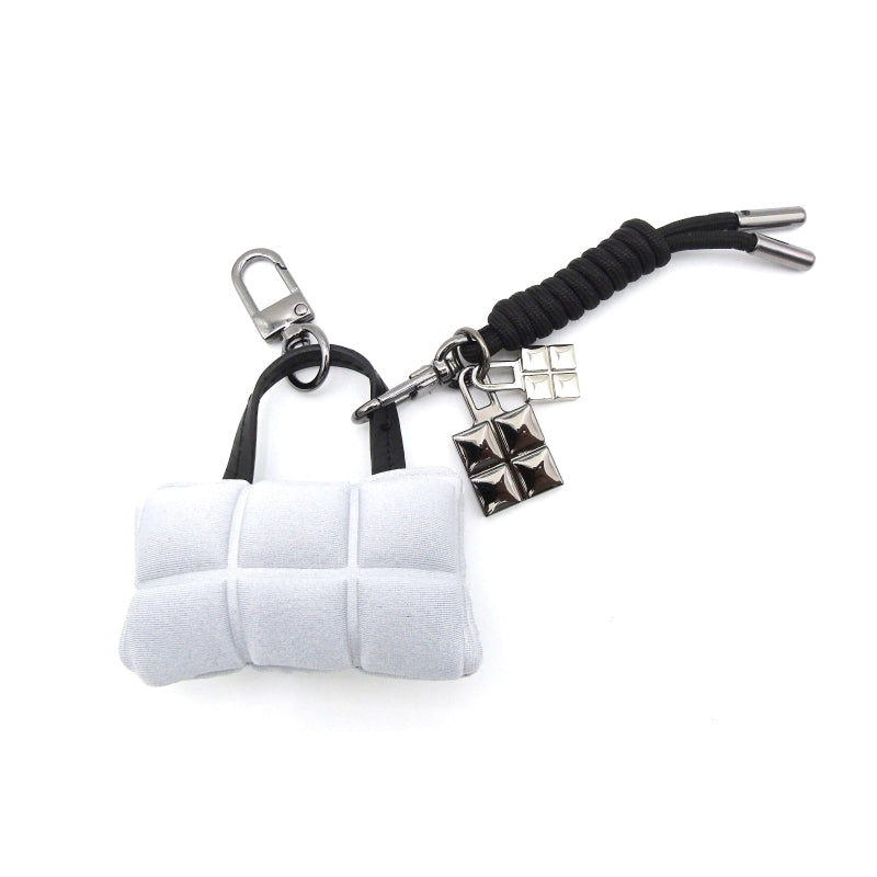BAG CHARMS ARGENTO 1