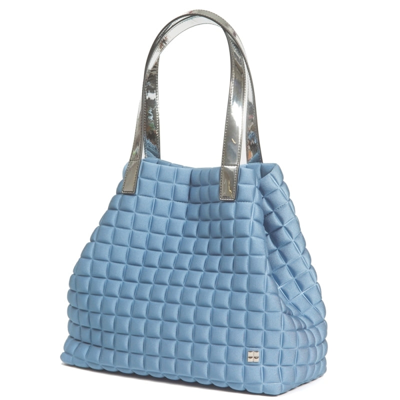 Milan Lami medium