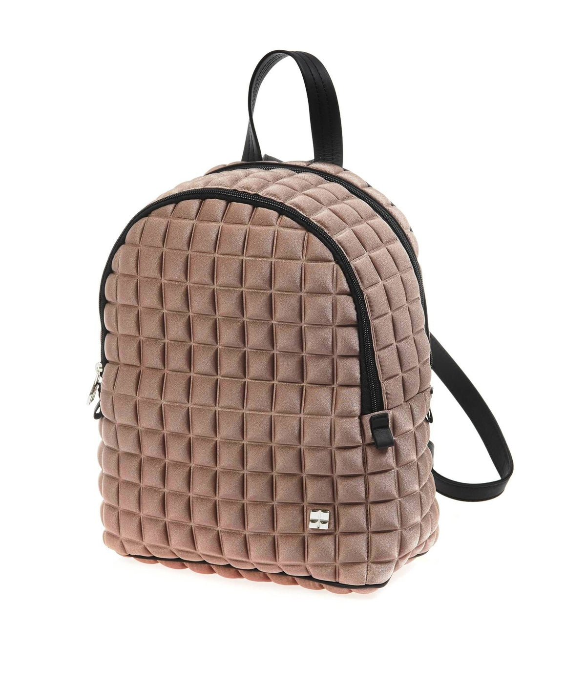 uno zaino da donna della collezione BPrime Bags, realizzatao con il tessuto riciclato termoformato 3D Cube, con doppia chiusura a zip, manico e spallacci in pelle pregiata.